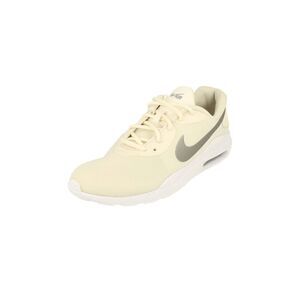NIKE Women's Air Max Oketo Track & Field Shoes